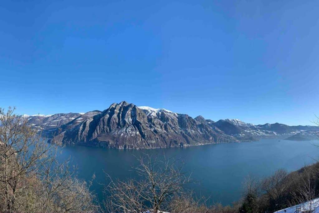 Cozy House On Iseo Lake Fonteno Exteriör bild