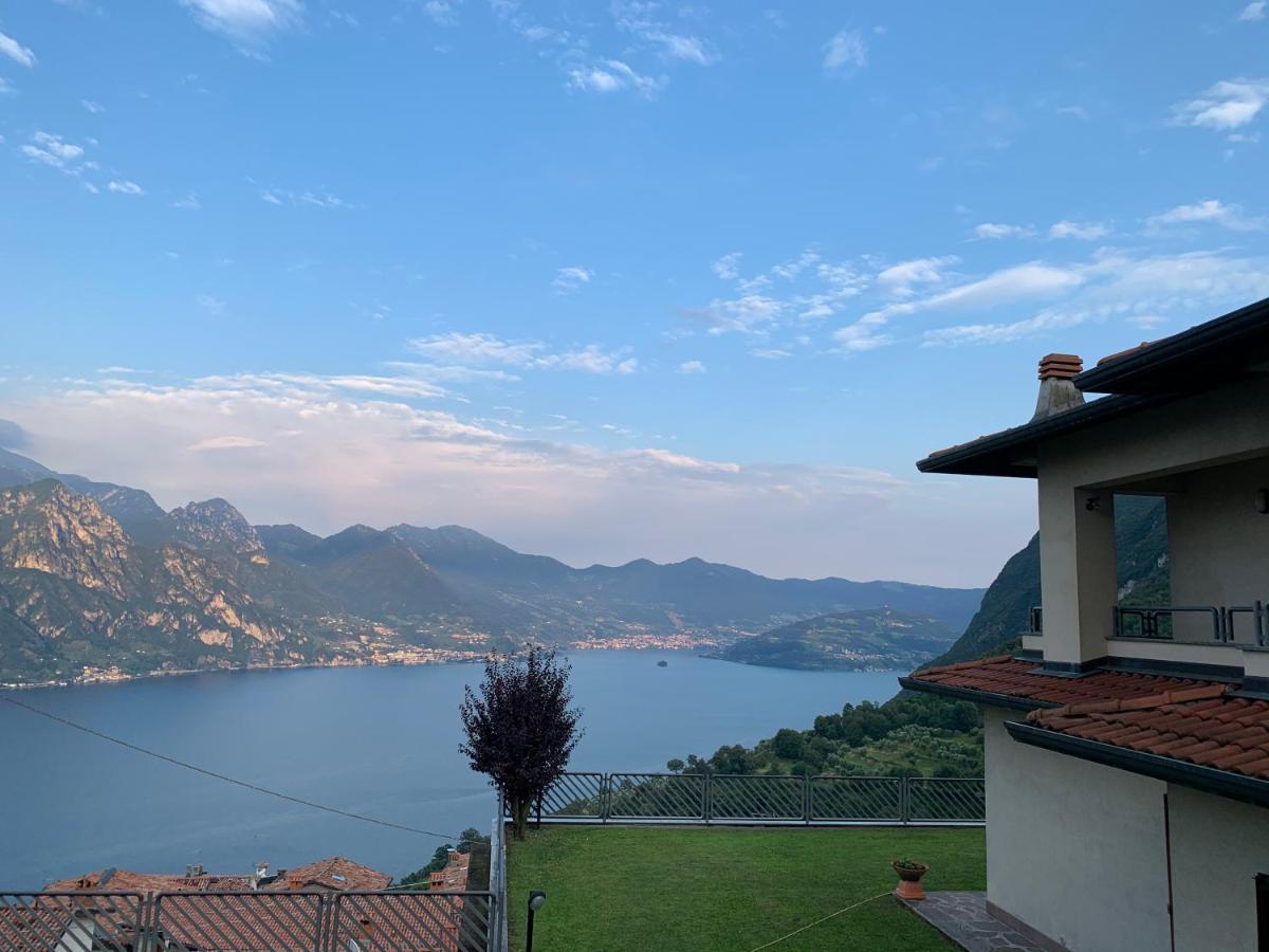 Cozy House On Iseo Lake Fonteno Exteriör bild